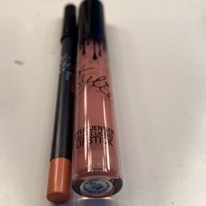 Kylie Cosmetics "Bare" Lip Kit